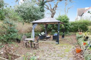 Photo 7- click for photo gallery